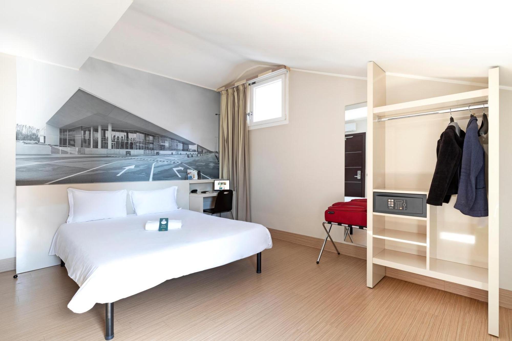 B&B Hotel Bergamo City Exterior foto