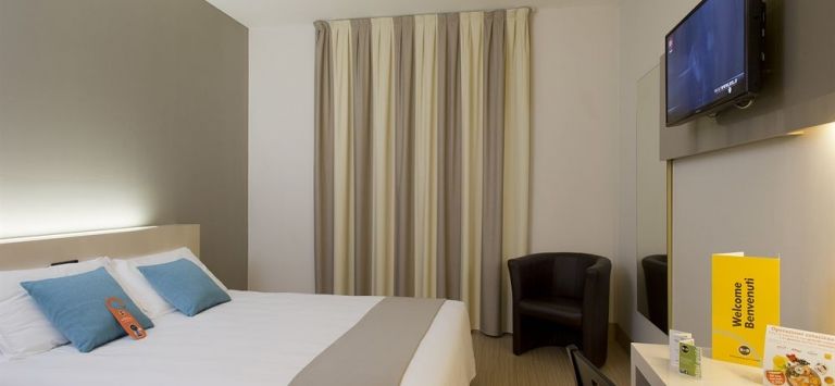 B&B Hotel Bergamo City Exterior foto