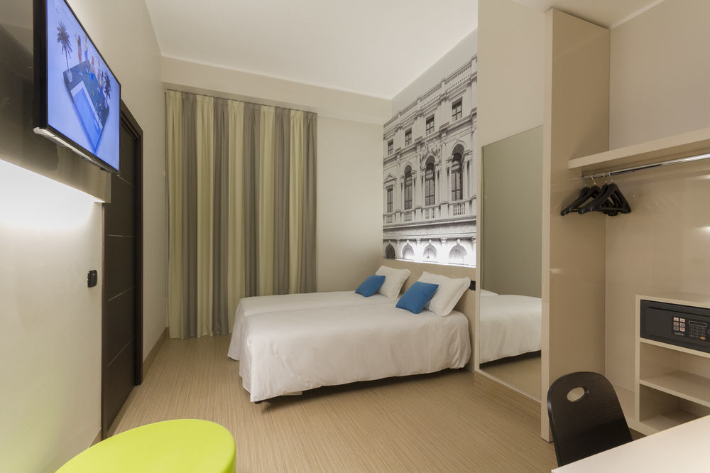 B&B Hotel Bergamo City Exterior foto