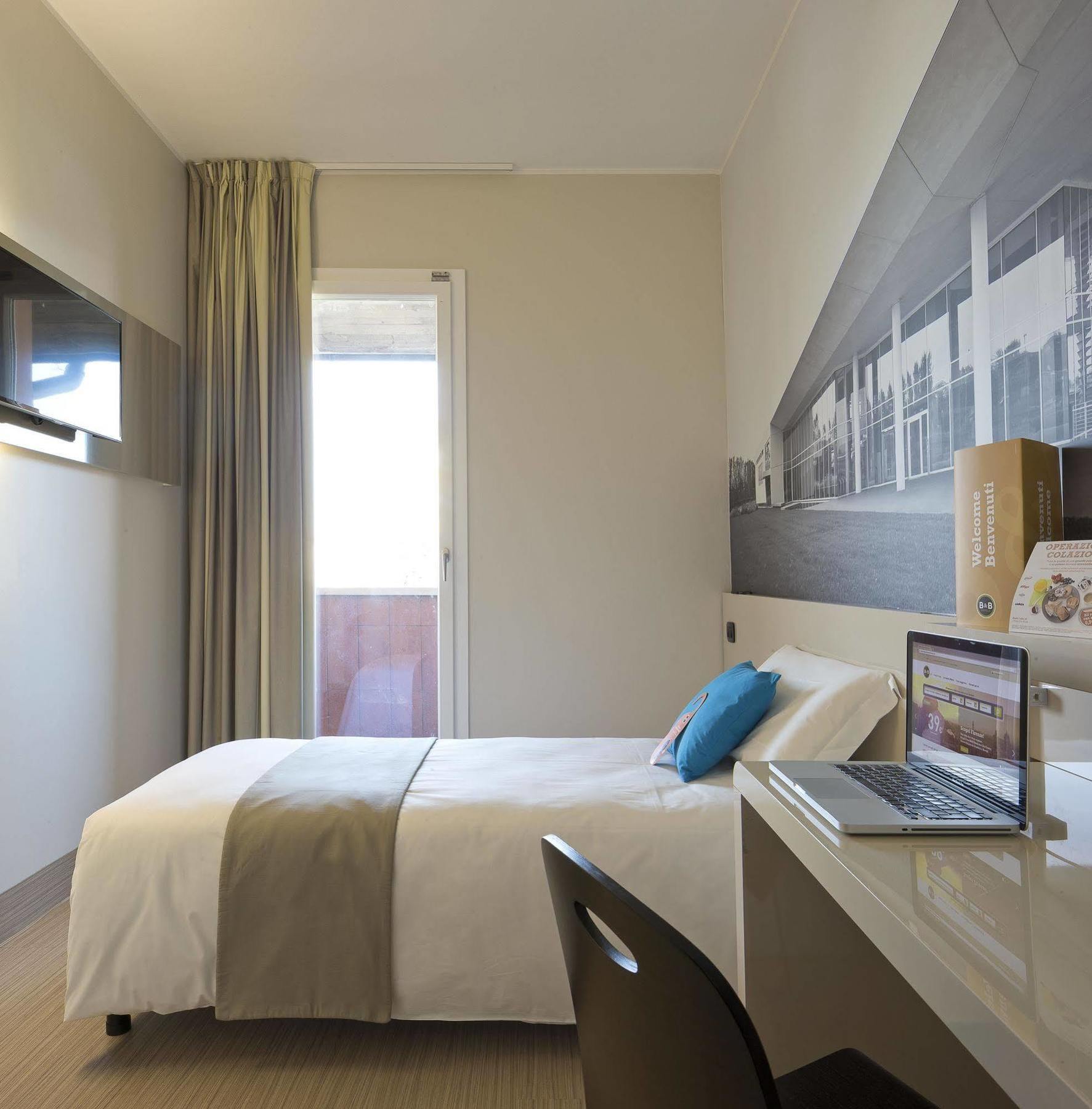 B&B Hotel Bergamo City Exterior foto