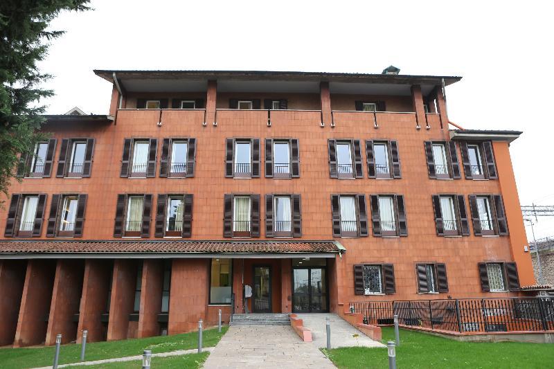 B&B Hotel Bergamo City Exterior foto