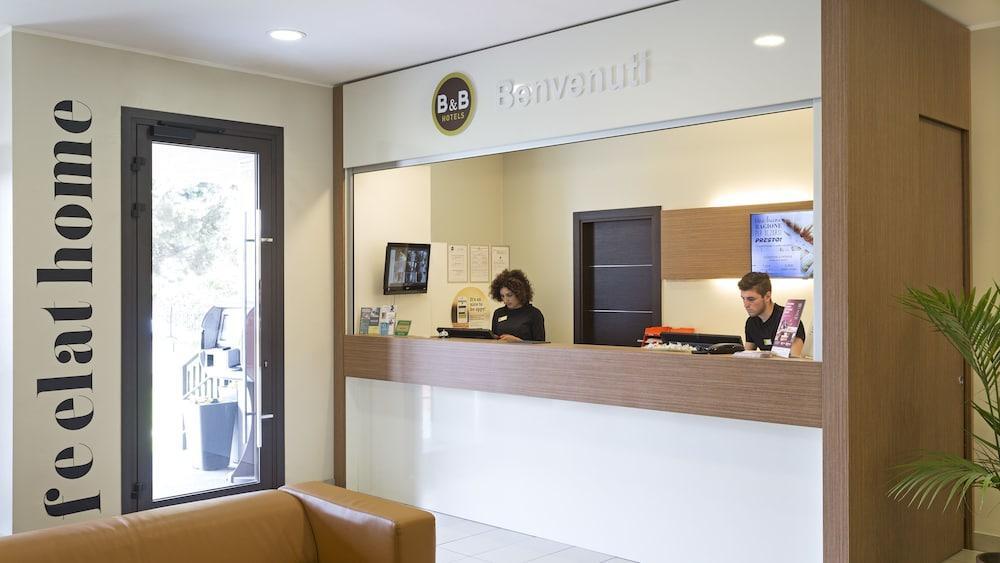 B&B Hotel Bergamo City Exterior foto