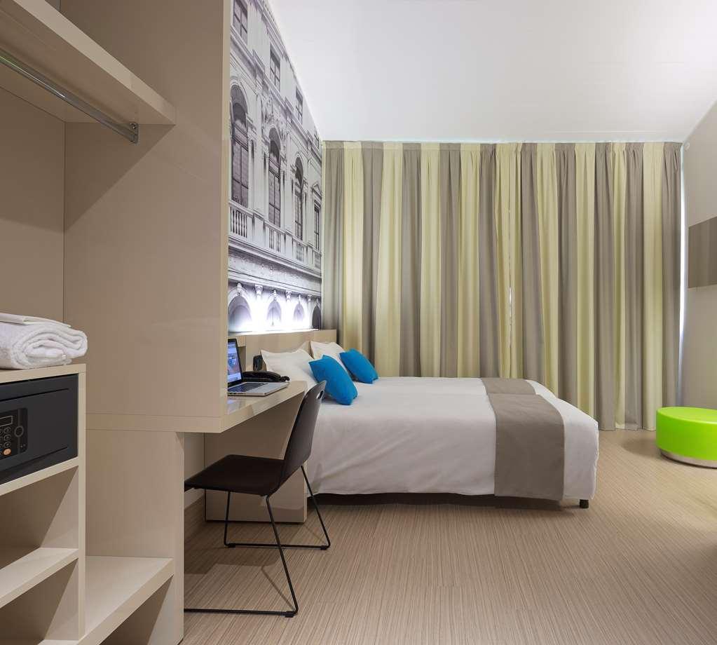 B&B Hotel Bergamo City Habitación foto